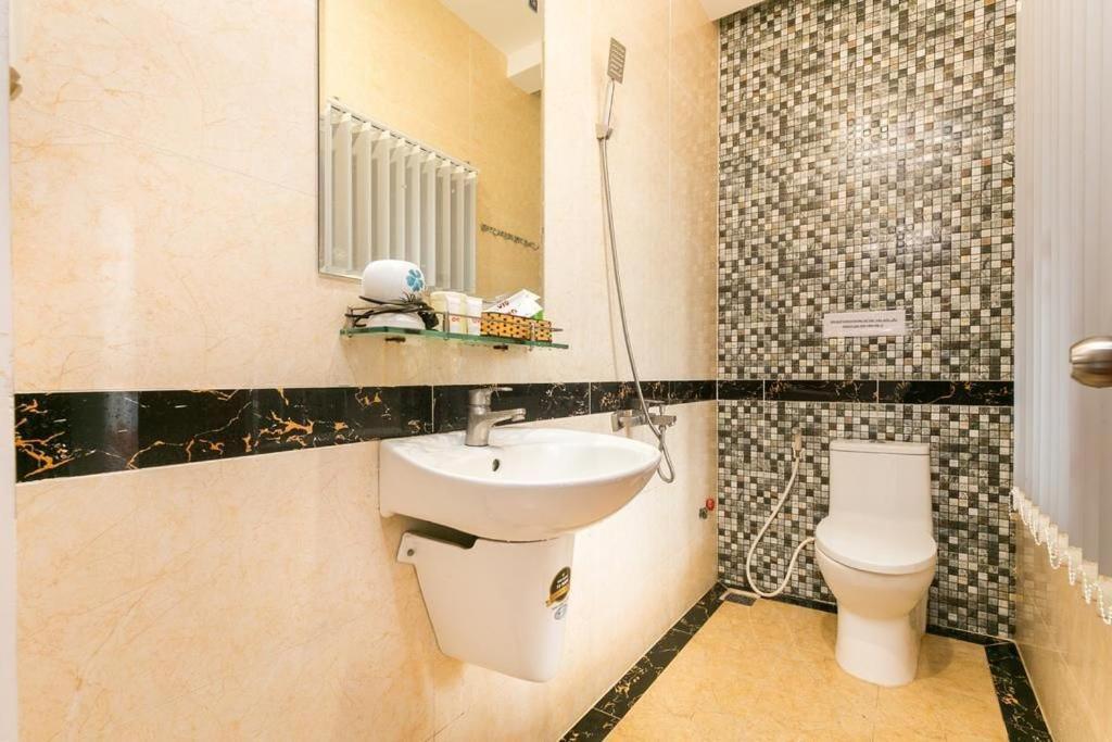 Apartment Thanh Tuyen - 27 Duong So 17, Q. Binh Tan - By Bay Luxury Ho Chi Minh City