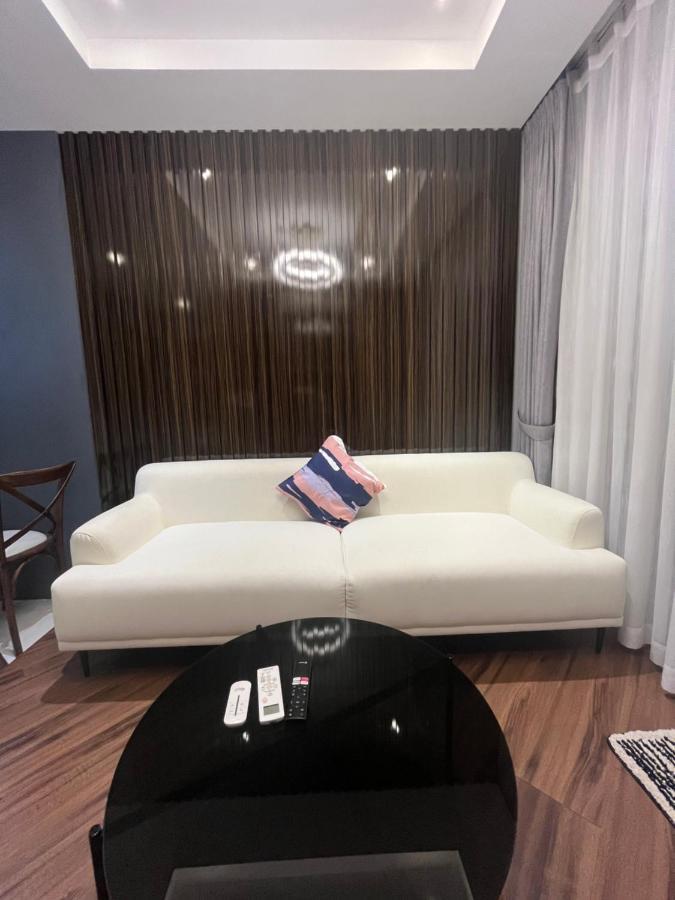Kirakuan Chill 2br Pool/gym * Ho Chi Minh City