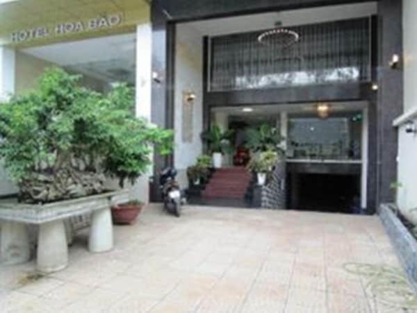 Bien Sao - 6 Duong Quang Ham, Q. Go Vap - By Bay Luxury