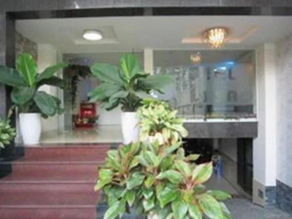 Bien Sao - 6 Duong Quang Ham, Q. Go Vap - By Bay Luxury Apartment *