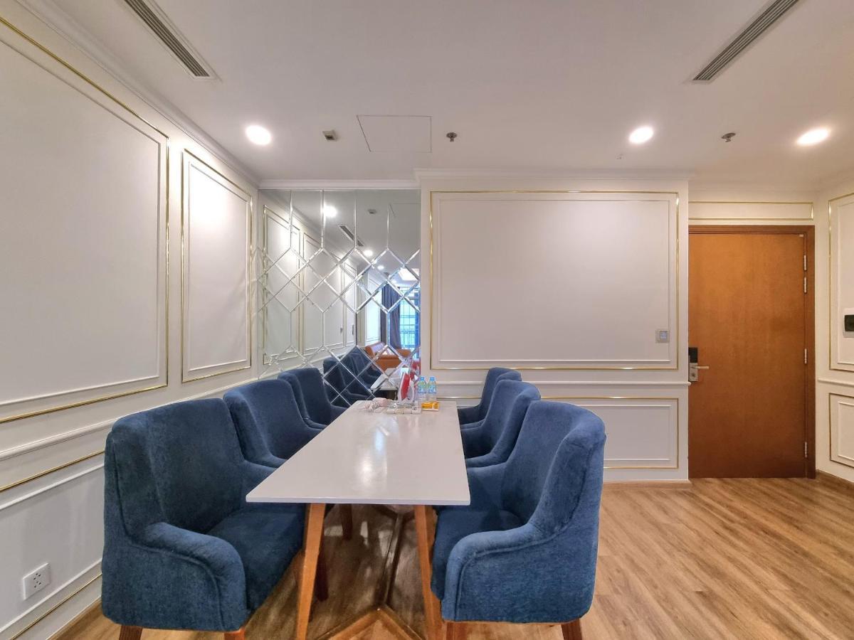 Landmark Luxury - Vinhomes Park