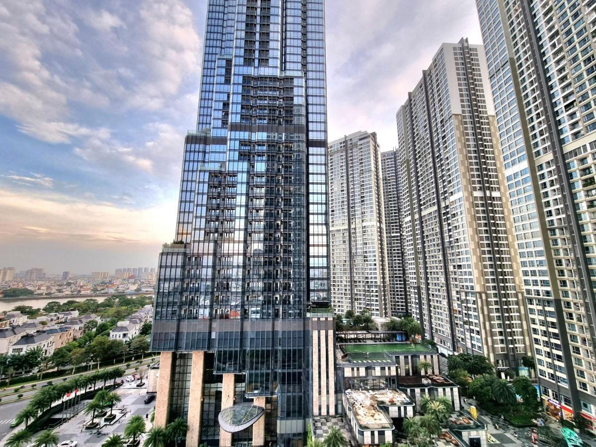 Landmark Luxury - Vinhomes Park