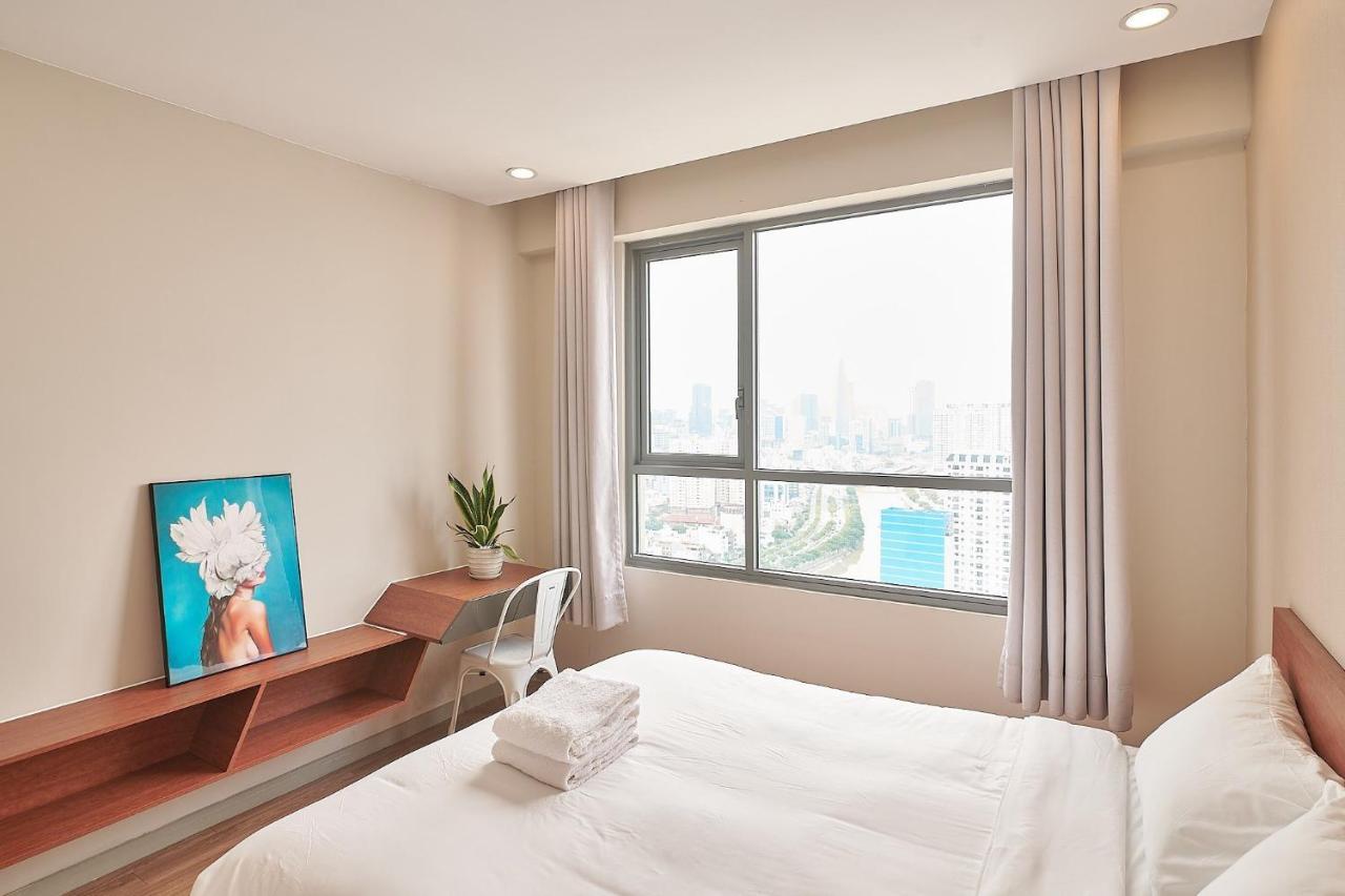 Goldview Saigon Riverside Apartment *