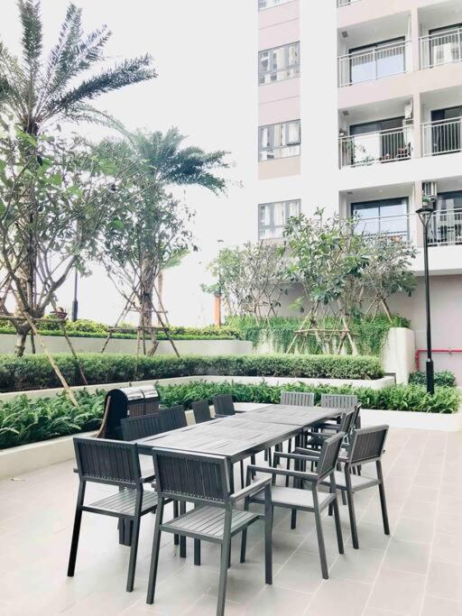 Pangsapuri Q7 Riverside 2 Bed W River-view, Netflix & Pool