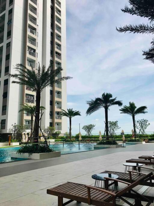 Q7 Riverside 2 Bed W River-view, Netflix & Pool Pangsapuri
