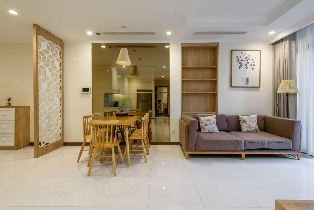 Landmark Luxury - Vinhomes Park Apartment Ho Chi Minh City
