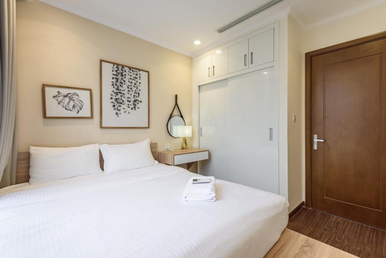 Landmark Luxury - Vinhomes Park * Ho Chi Minh City