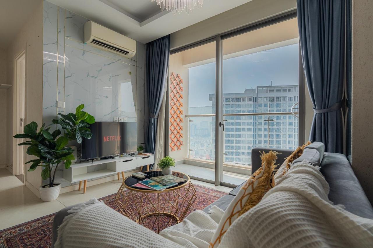 Millennium Luxury With Location Apartment *