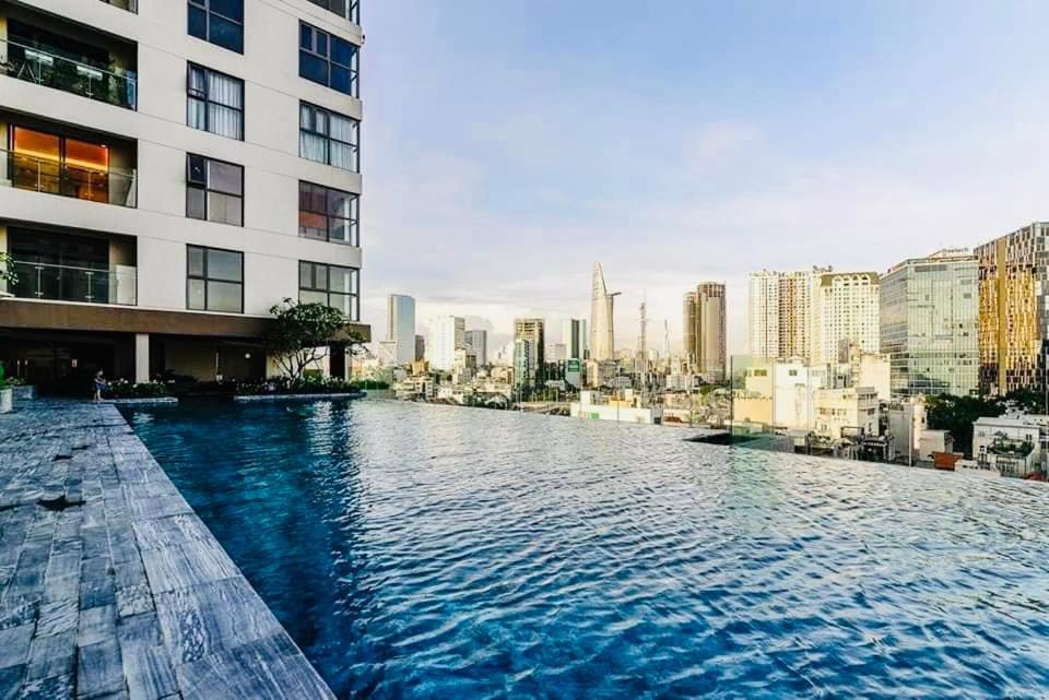 Millennium Luxury With Location Apartment *