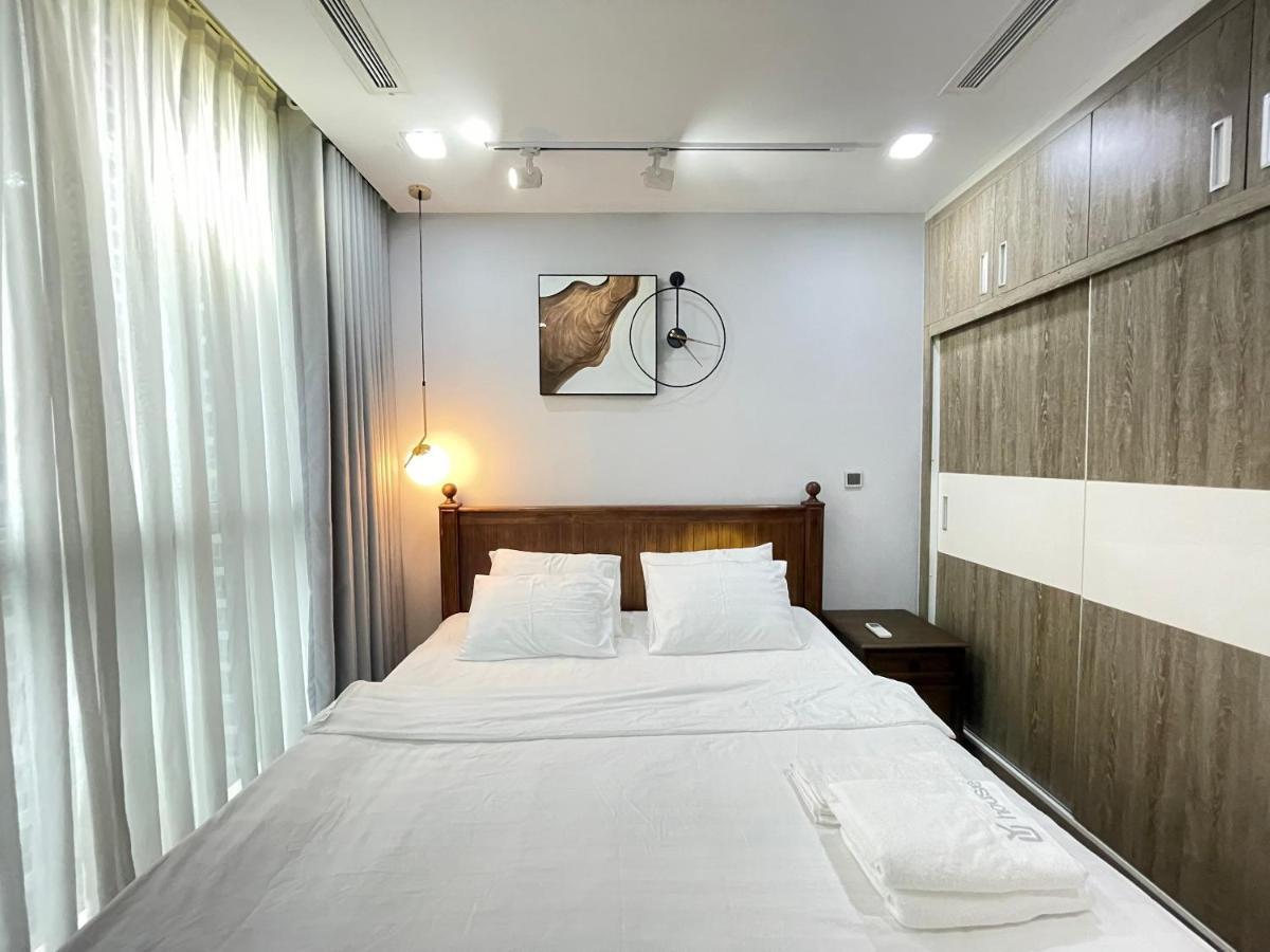 Vinhomes Park - 2 Bedsroom * Ho Chi Minh City