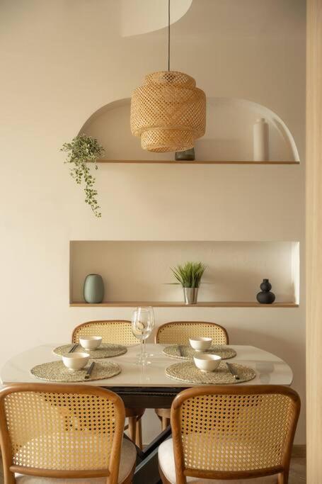 Insta-worthy, Indochina 2br+1wc W/cityview Apartment *