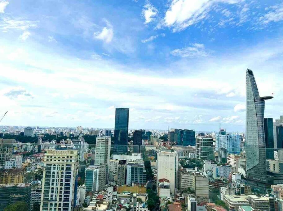 Apartment New Saigon Royal Luxury 4pax View *