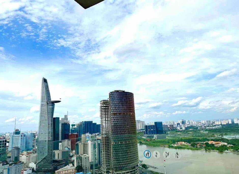 Apartment New Saigon Royal Luxury 4pax View