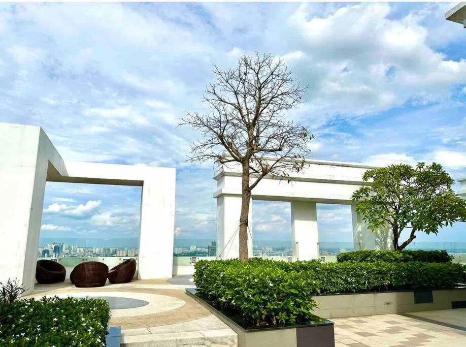 New Saigon Royal Luxury 4pax View Apartment *