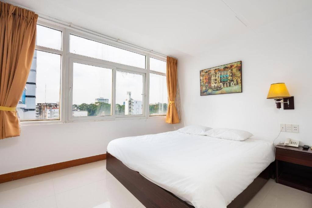 Cabana - 47a Nguyen Trai, Q1 - By Bay Luxury Hotel 3*