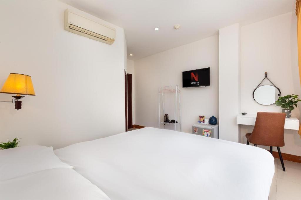 Cabana - 47a Nguyen Trai, Q1 - By Bay Luxury Hotel
