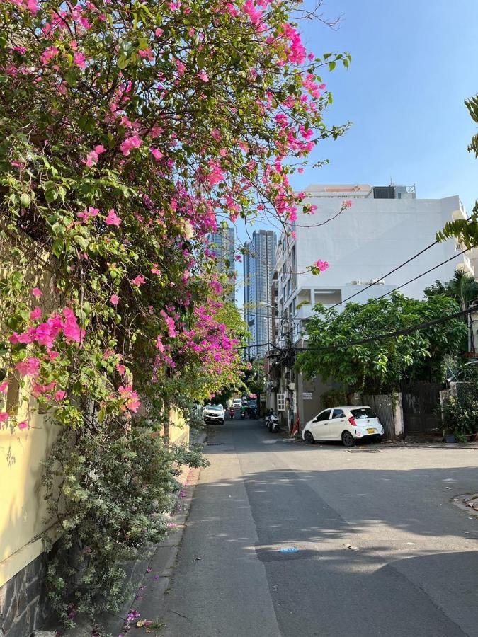 A Cozy And Stylish In The Heart Of Ho Chi Minh City