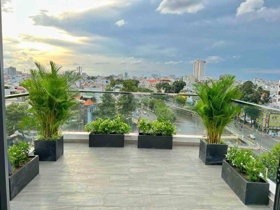 Riversidehome Nearairport/netflix/chill/terrace * Bandar Ho Chi Minh