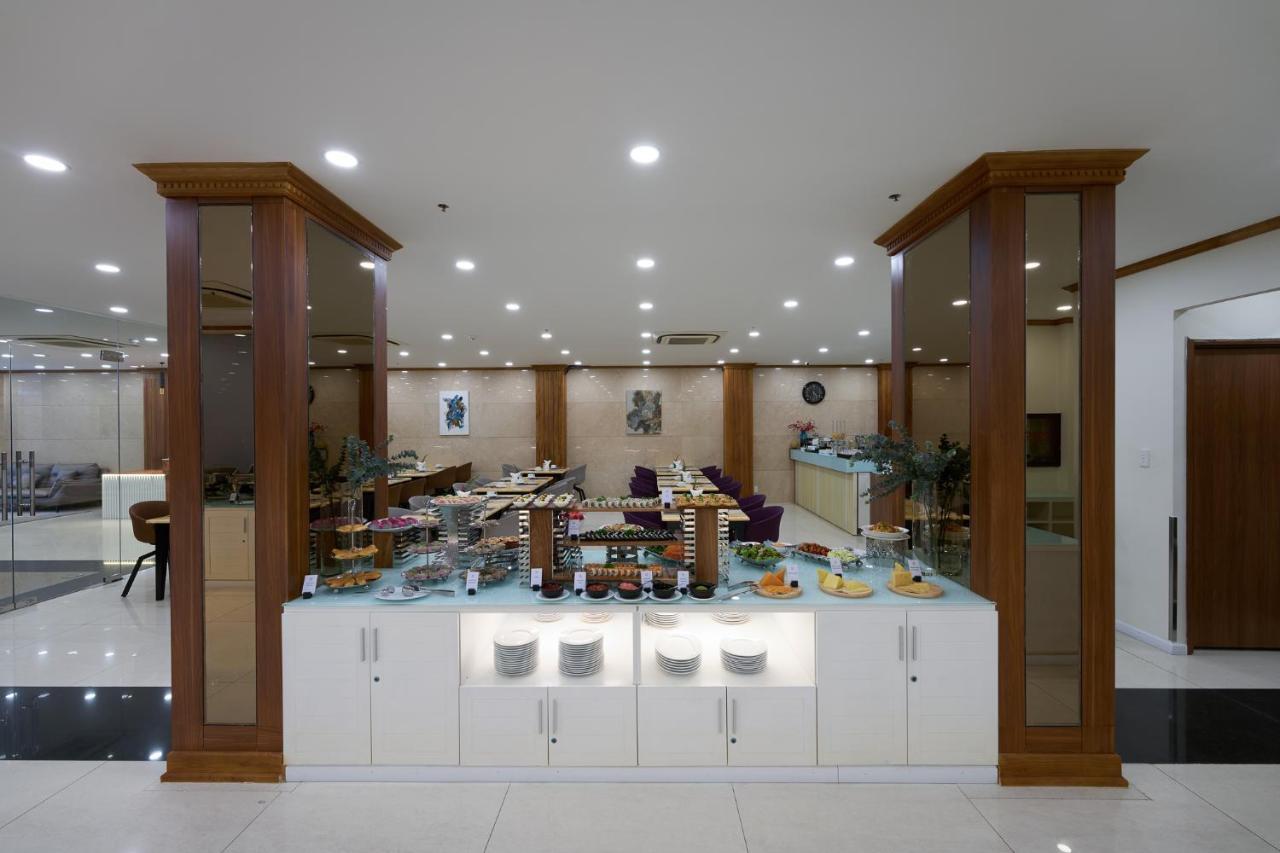 Cosmo Sai Gon Central Khách sạn
