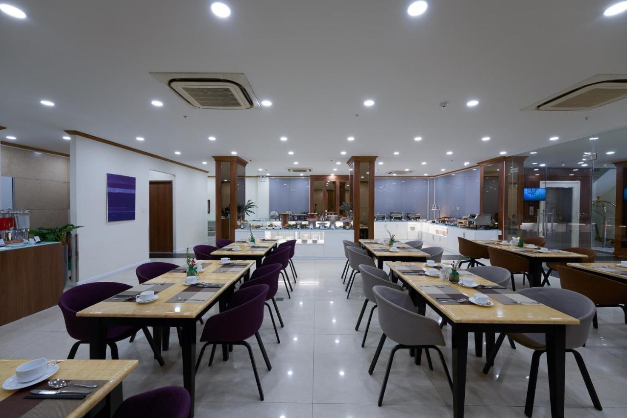 Khách sạn Cosmo Sai Gon Central 3*
