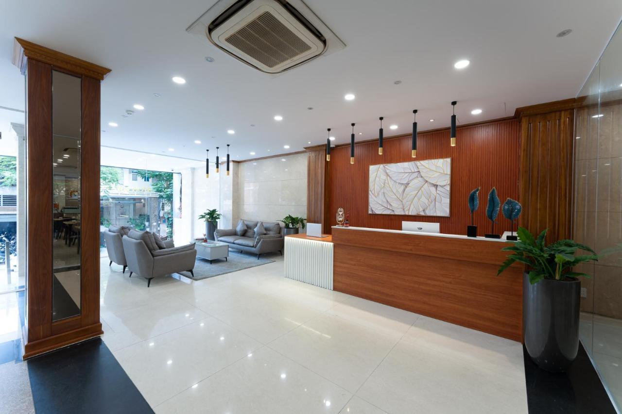 Cosmo Sai Gon Central Khách sạn