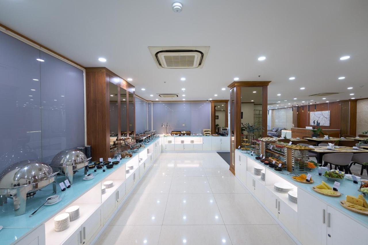 Cosmo Sai Gon Central Khách sạn TP. Hồ Chí Minh