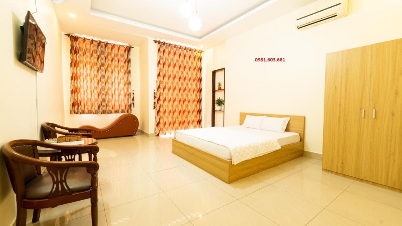 158a Hotel *