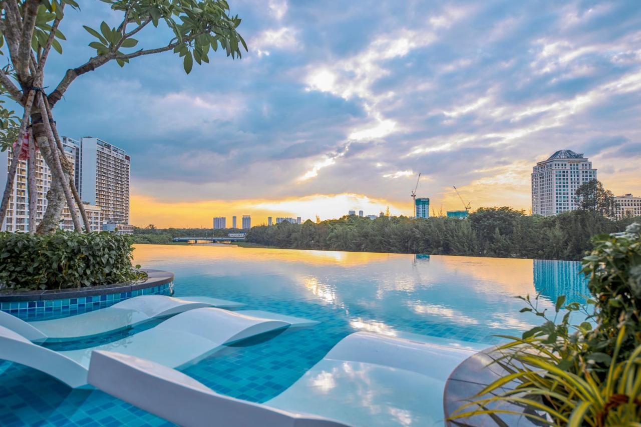 Apartment Convinia Luxury The Peak Midtown Ho Chi Minh City