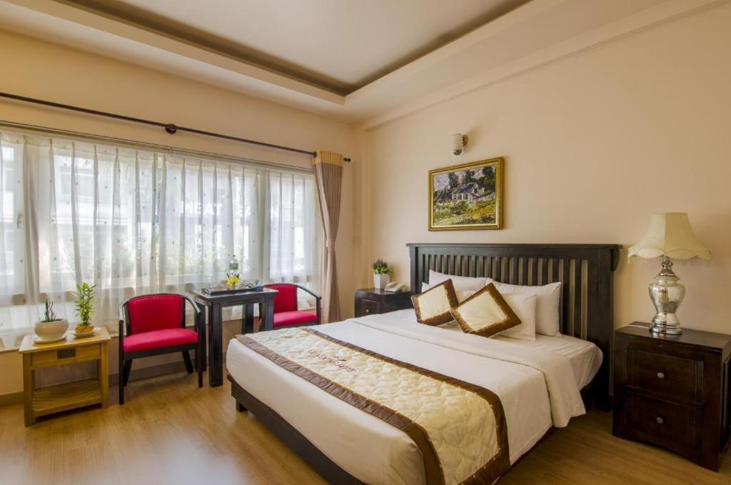 Vien Dong District 7 Phu My Hung Hotel 2*