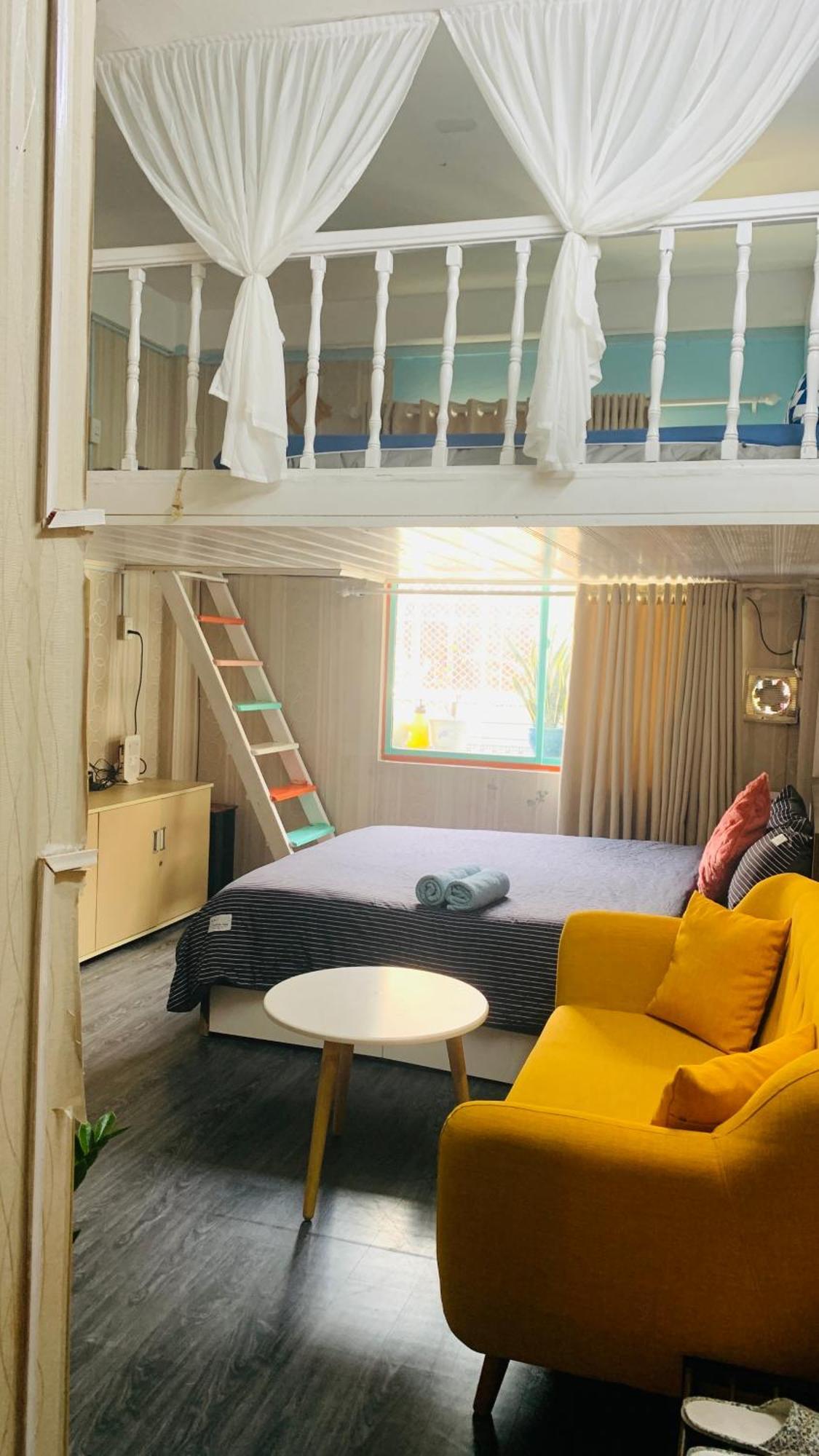 Sunlight House Apartment *