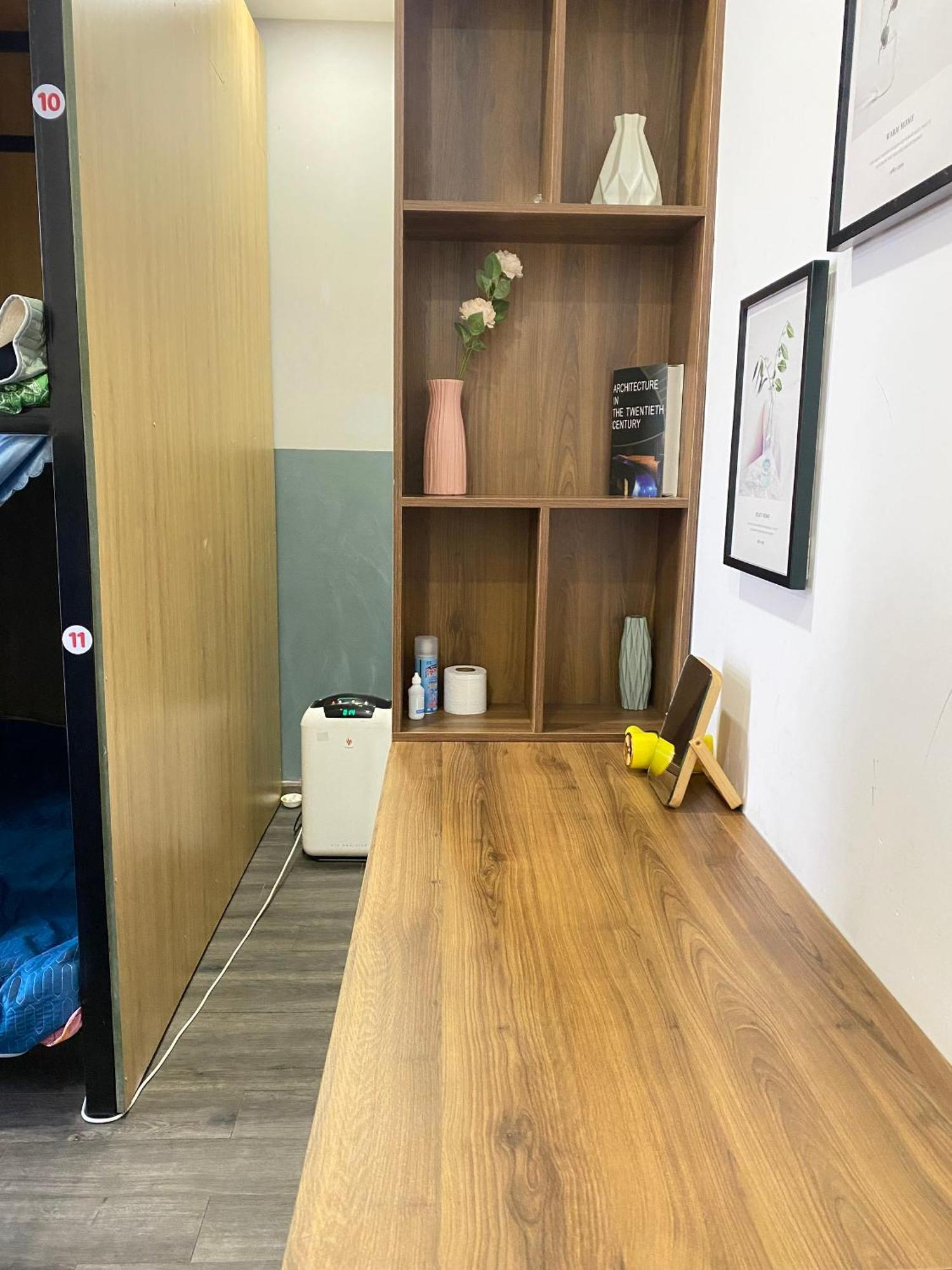 Start House Capsule 5 Min Walk To The Airport Capsule hotel Ho Chi Minh City