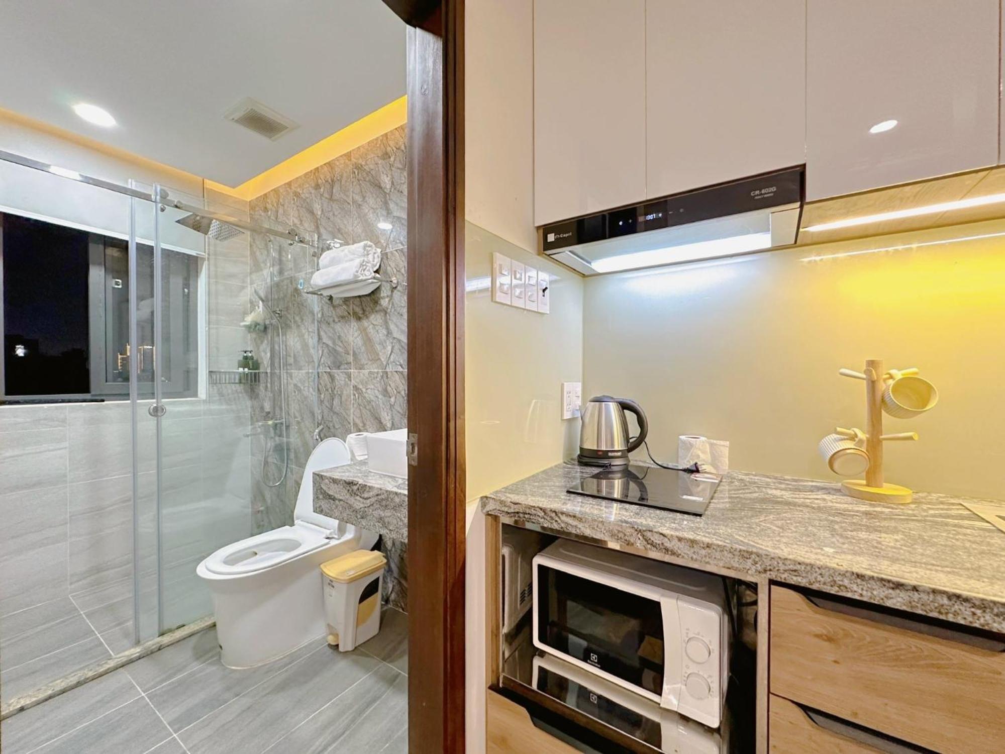 Riverside House Quan Phu Nhuan * Ho Chi Minh City