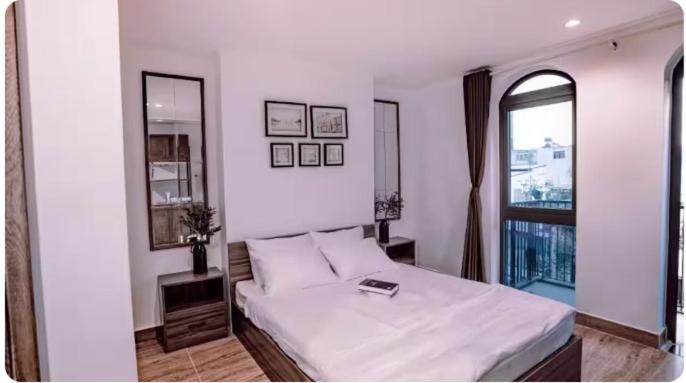 Mint - 22 Do Quang Dau, Q1 - By Bay Luxury Apartment