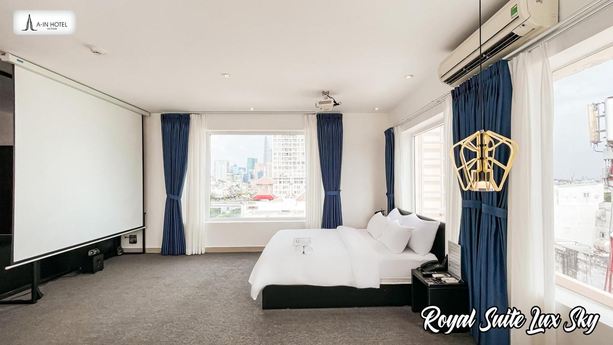 A In Riverside Hotel