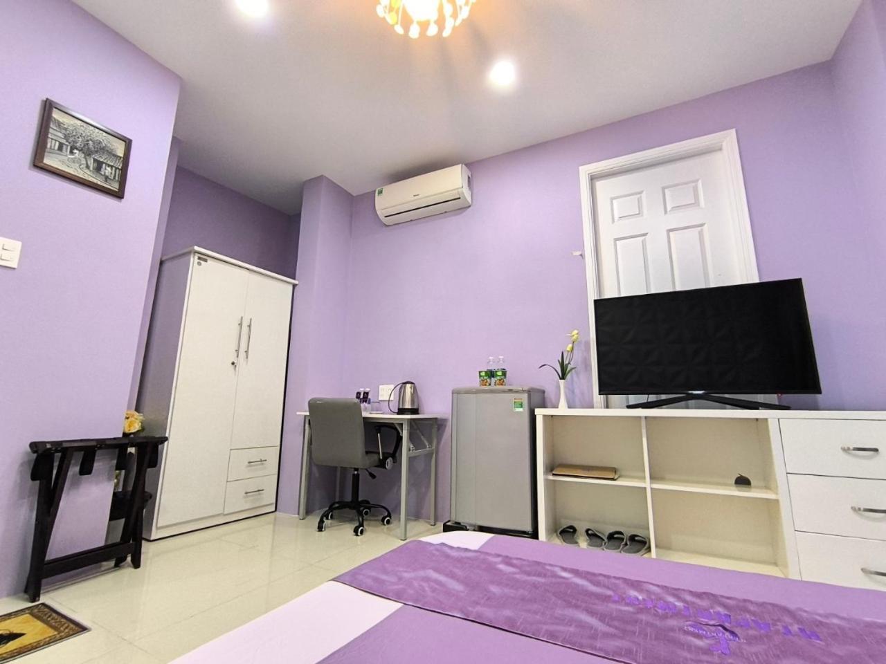 Ht * Bandar Ho Chi Minh