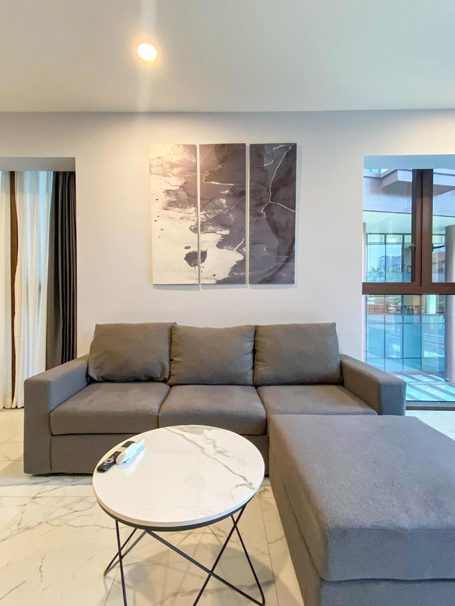 Apartment Zeus Living - Scandinavian In Metropole *