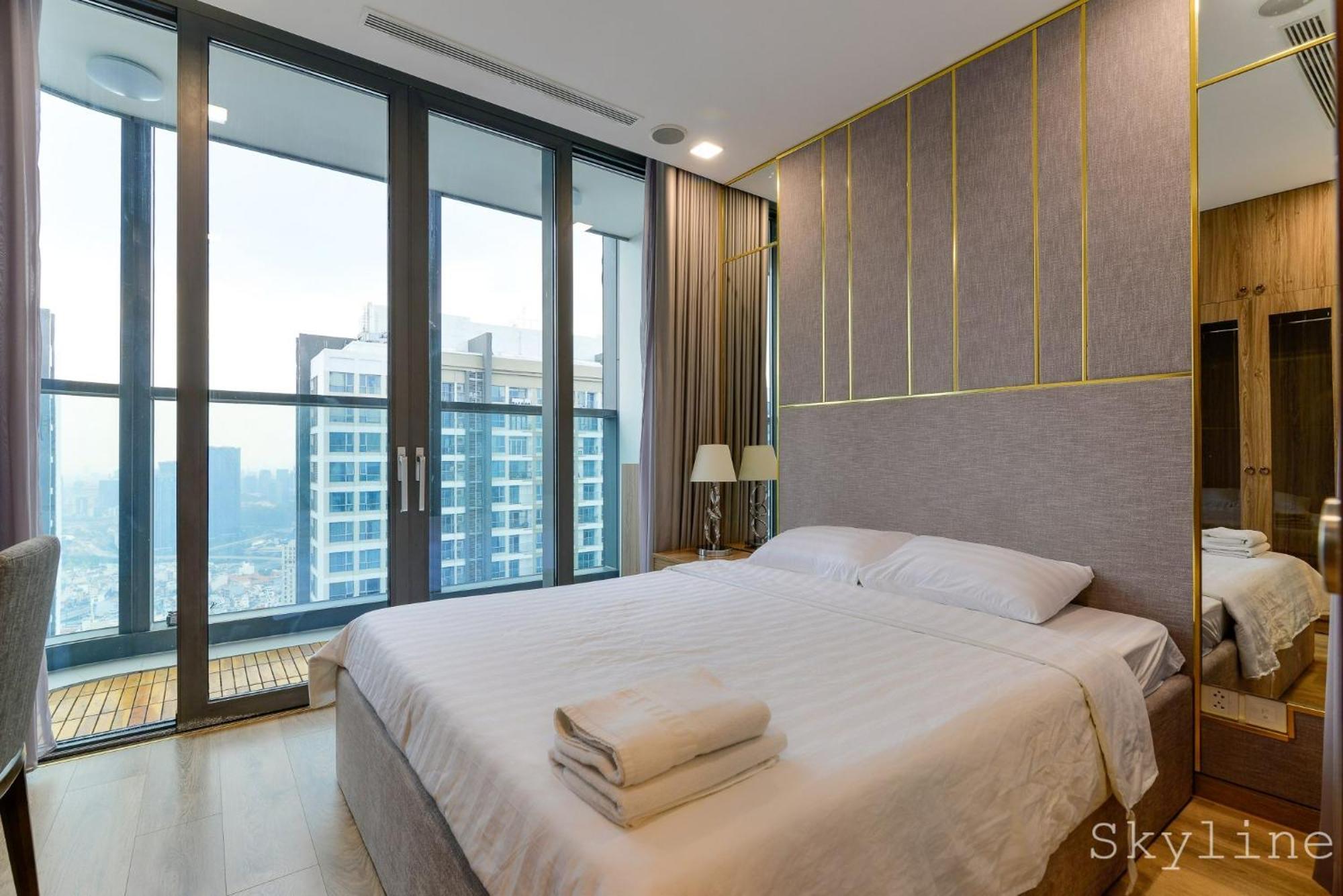 Apartment Skyline View Residences At Landmark 81 *