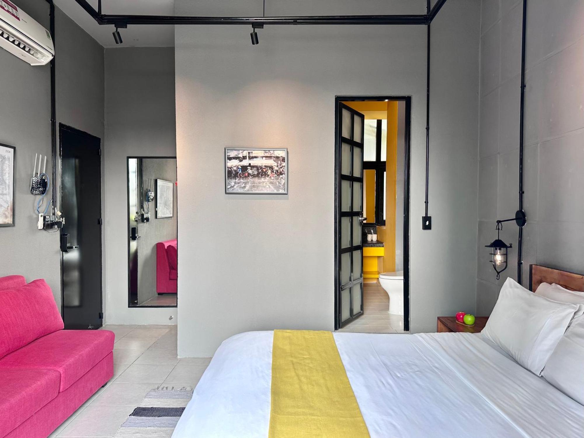 Circadian Industrial On Nguyen Hue Homestay Ho Chi Minh City