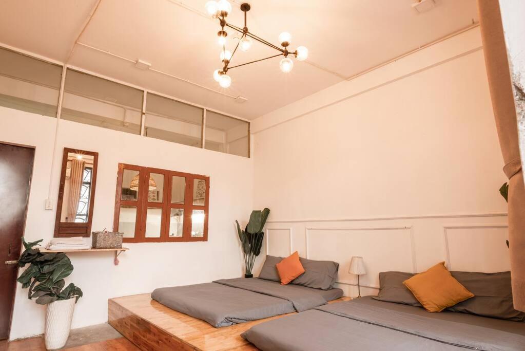 20% Off Budget Hideout @pham Ngu Lao 127 Dt *