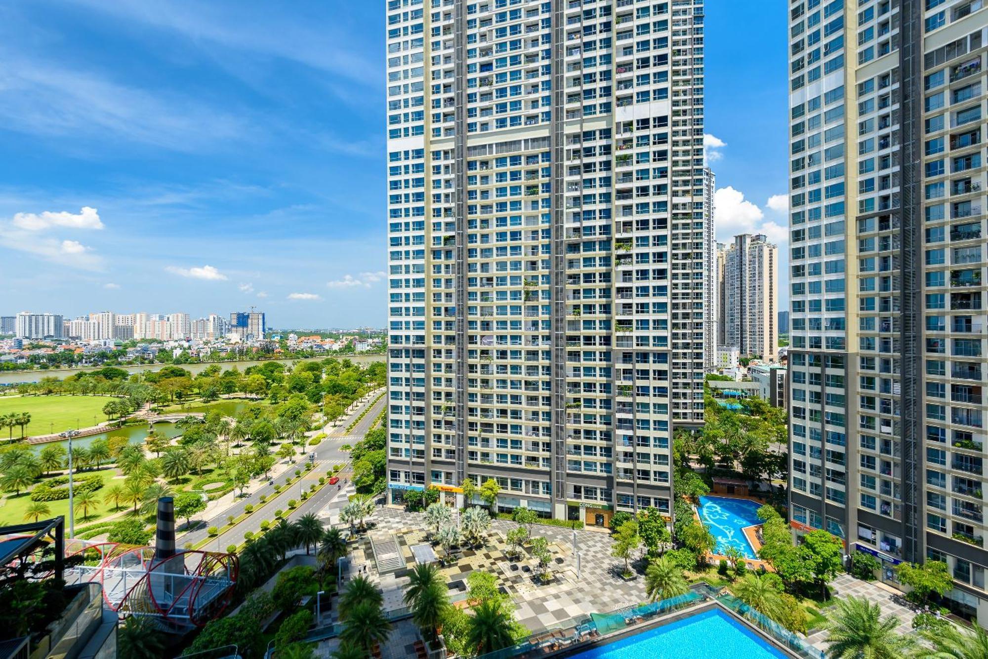 Vinhomes Park Apartment- Landmark Luxury