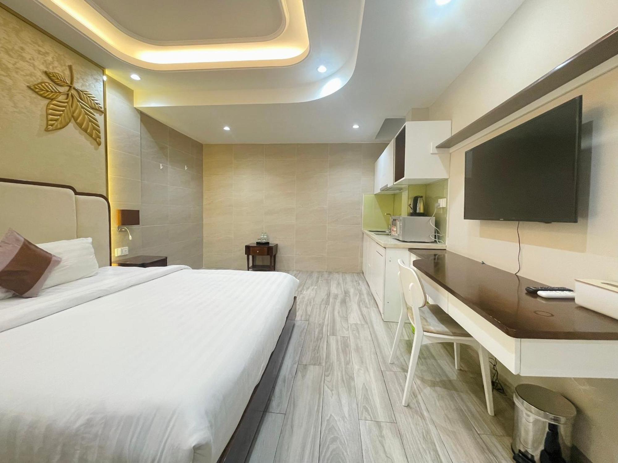 Hotel Simmi 6 & Ho Chi Minh City