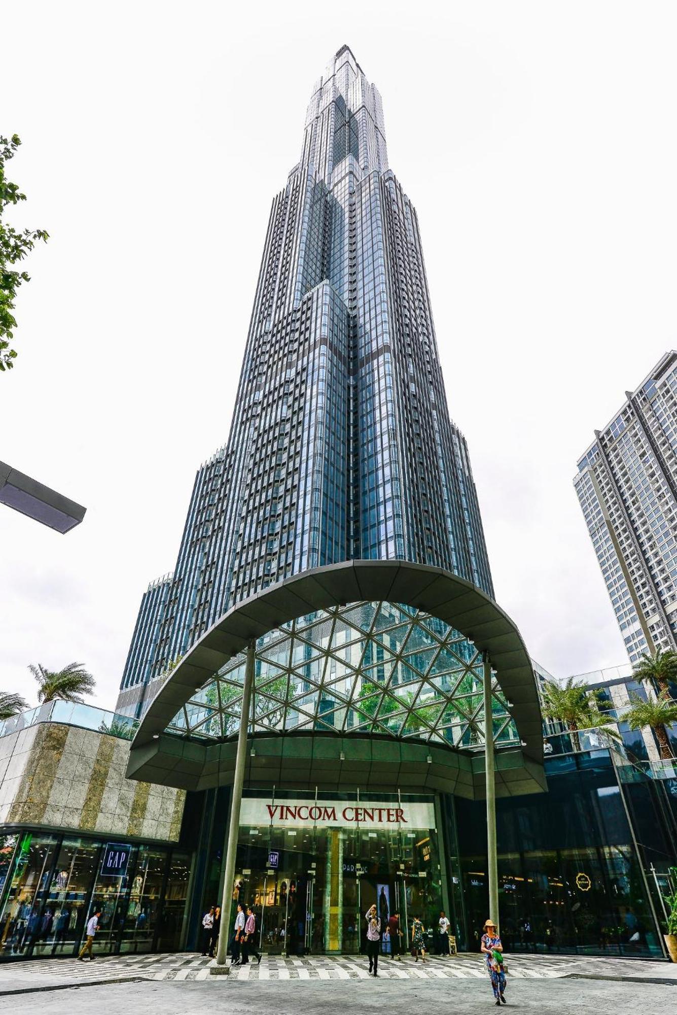 Landmark 81 Skyline Residences *