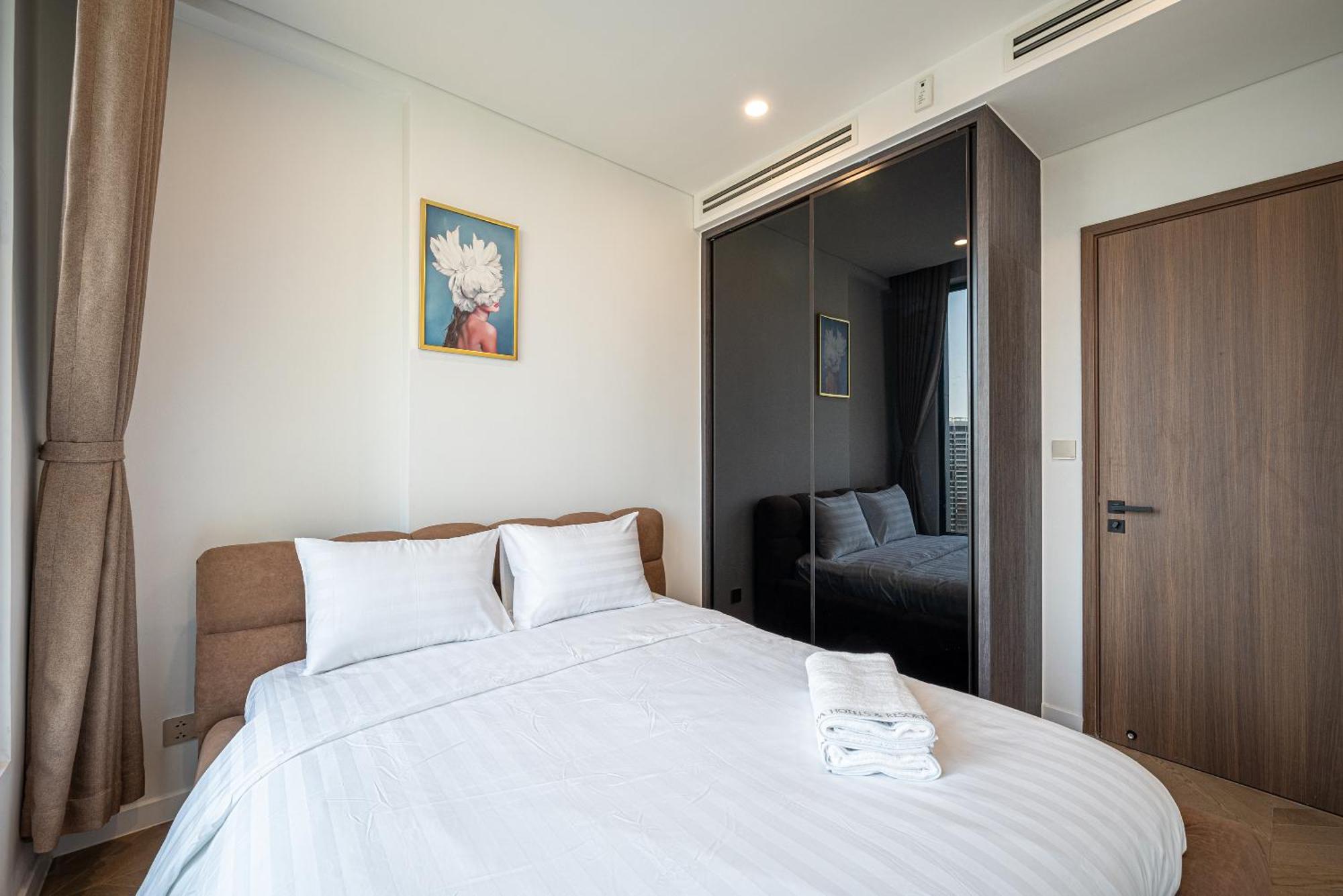 Lumier Riverside-2 Bedrom-corner *