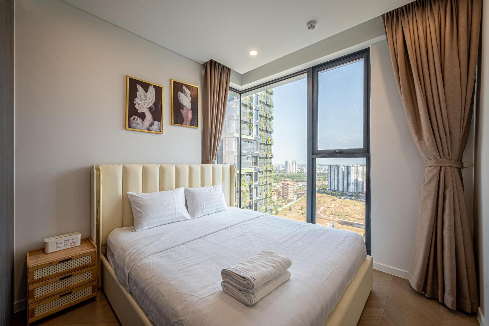Lumier Riverside-2 Bedrom-corner Apartment