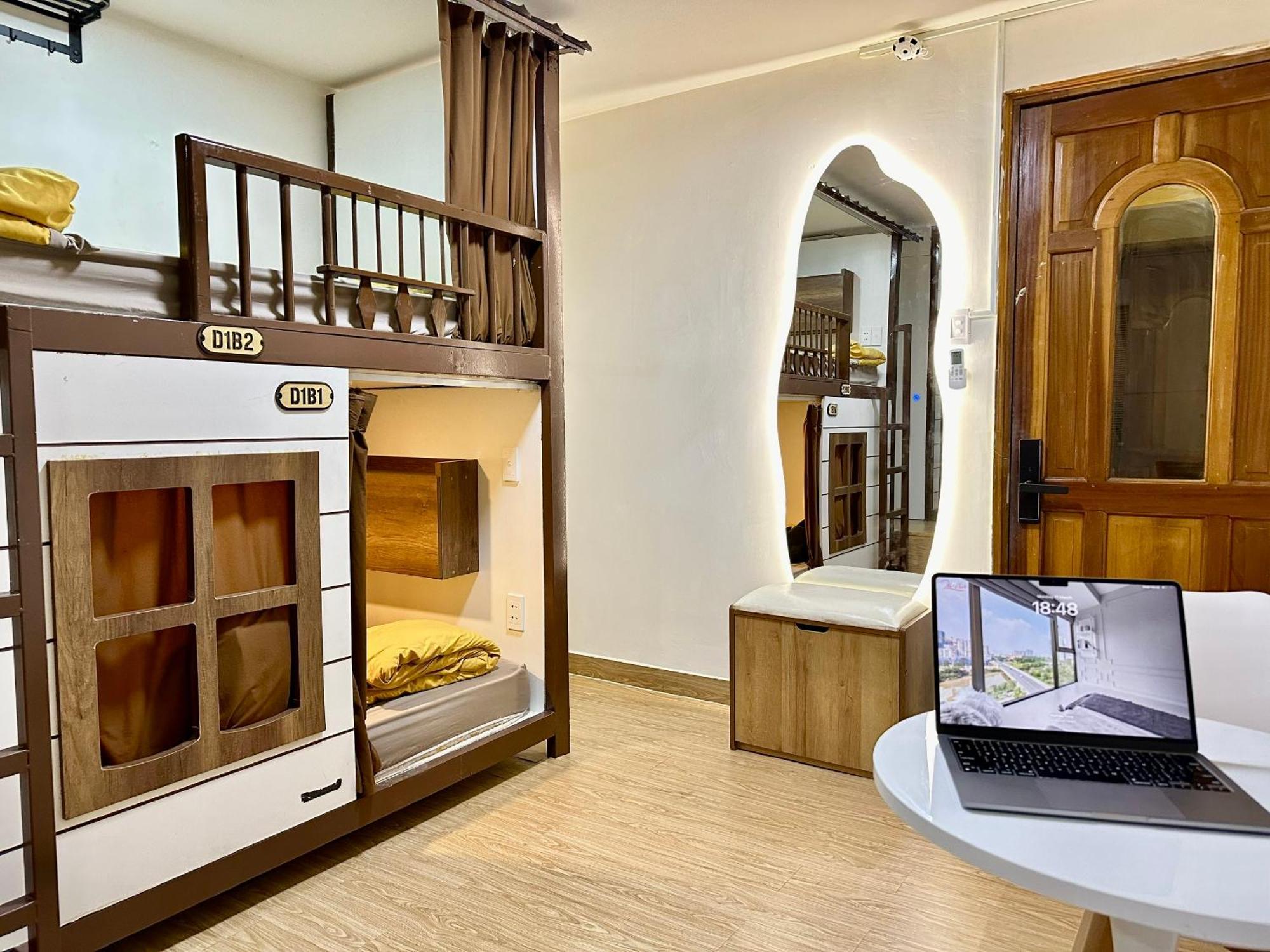 Dorms Bui Vien - Walking Street Apartment Ho Chi Minh City