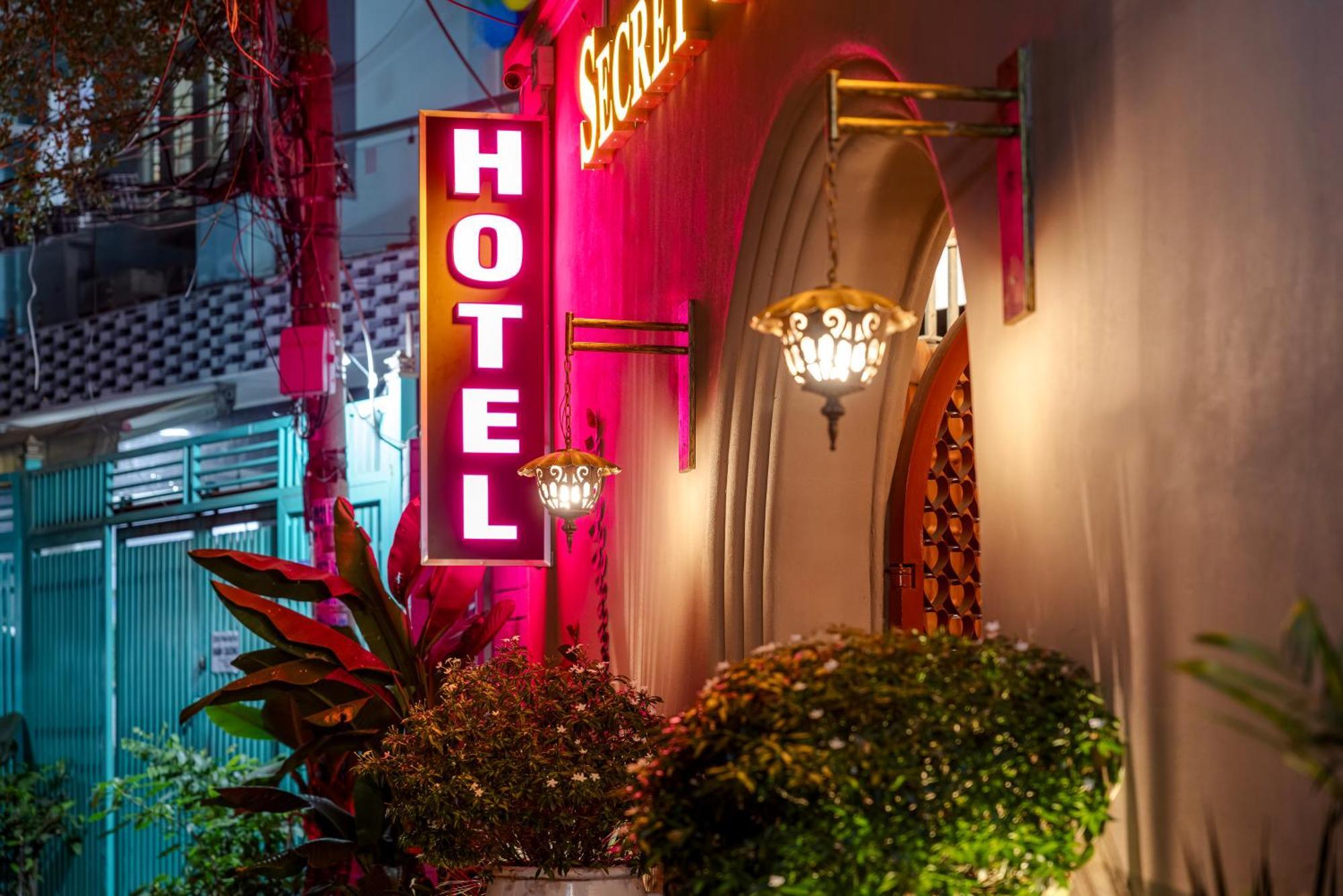 Hotel Secret Garden Ho Chi Minh City
