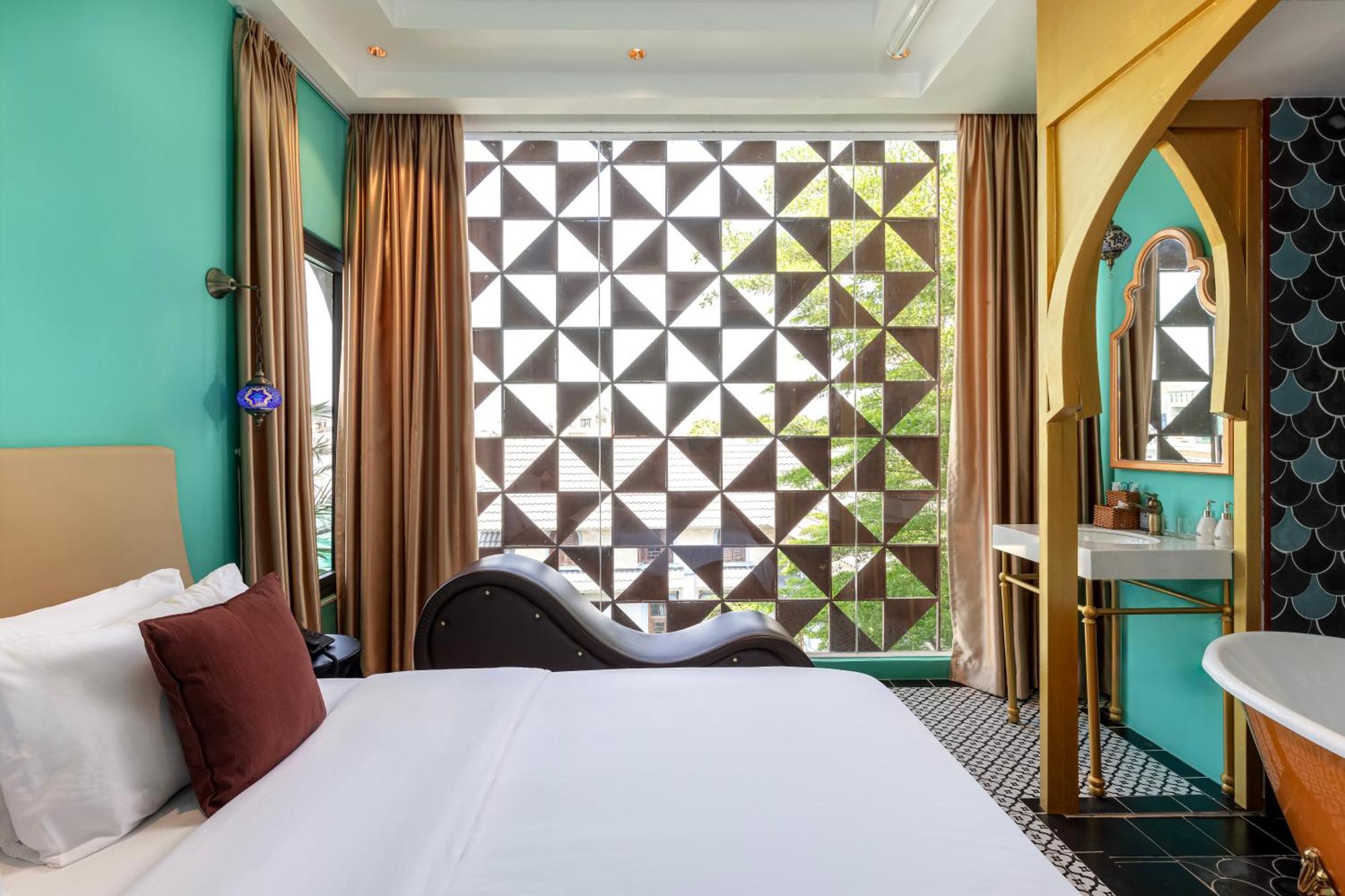 Secret Garden Hotel