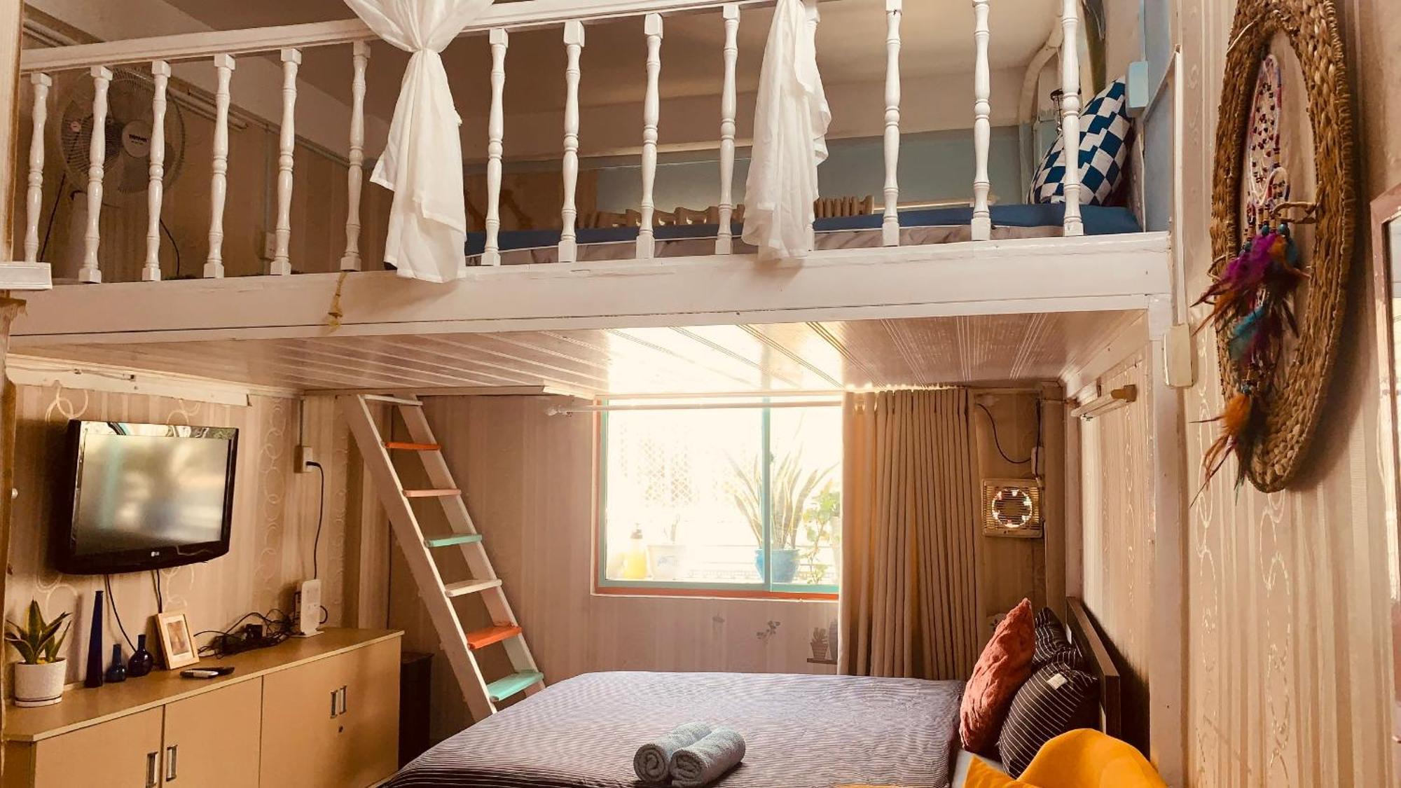 Sunlight House
