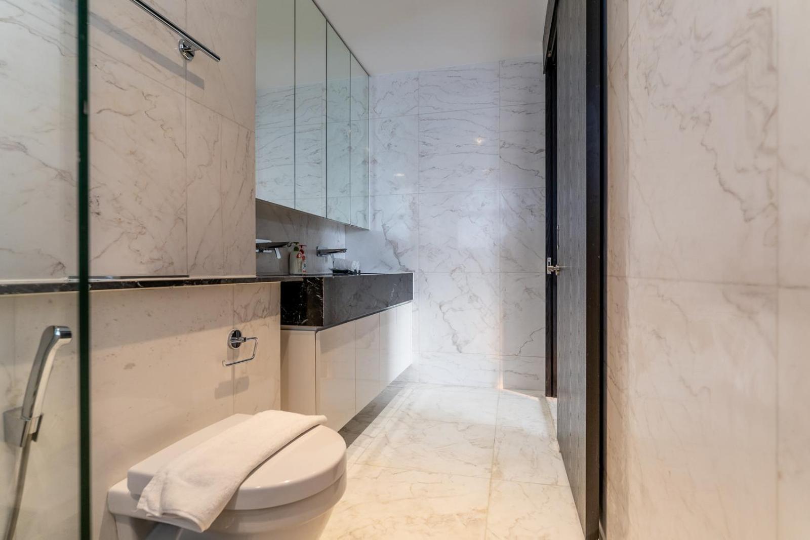 Zenity Riverside - Angia Hospitality *