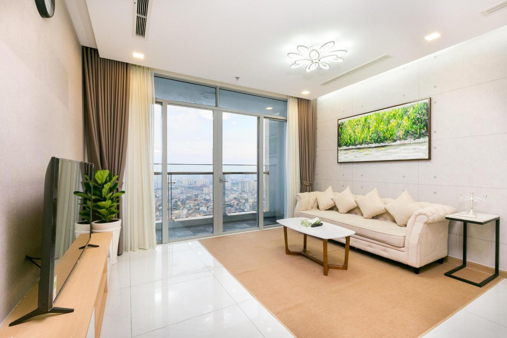Jessie Saigon - Vinhome Park *